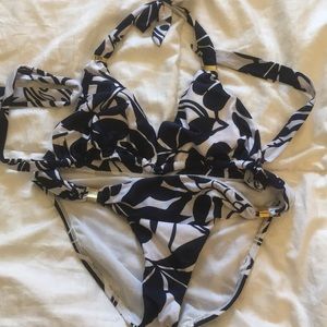Navy floral bikini set